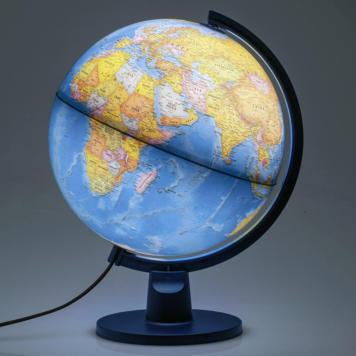 Scout Globe - Image 4